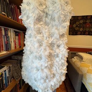 Alice + Olivia White Appliqué Mini Dress